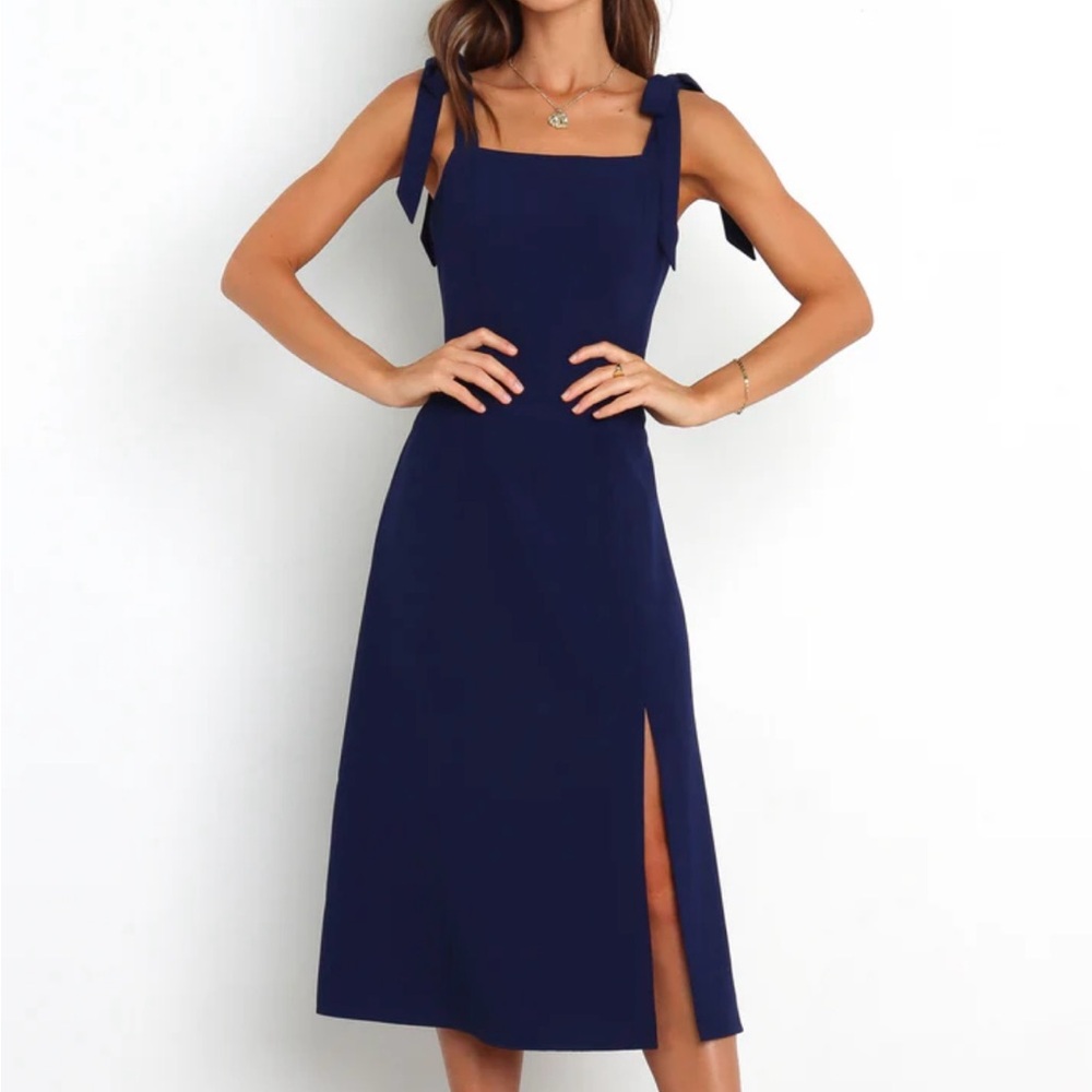 NWT Petal & Pup Laurel Dress Navy